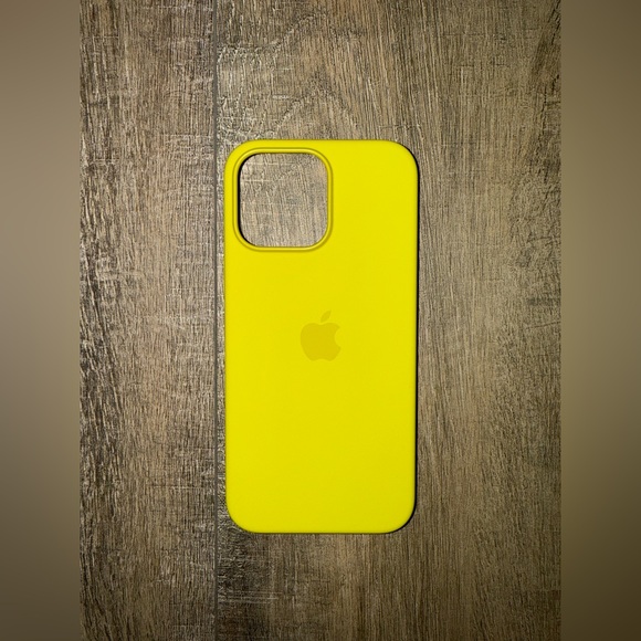 Apple Starfruit iPhone Case - Picture 1 of 3